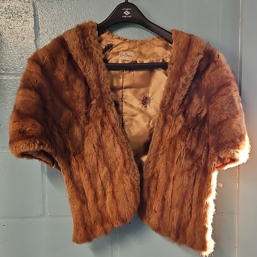 Vintage MINK Stole W/ Pockets!
